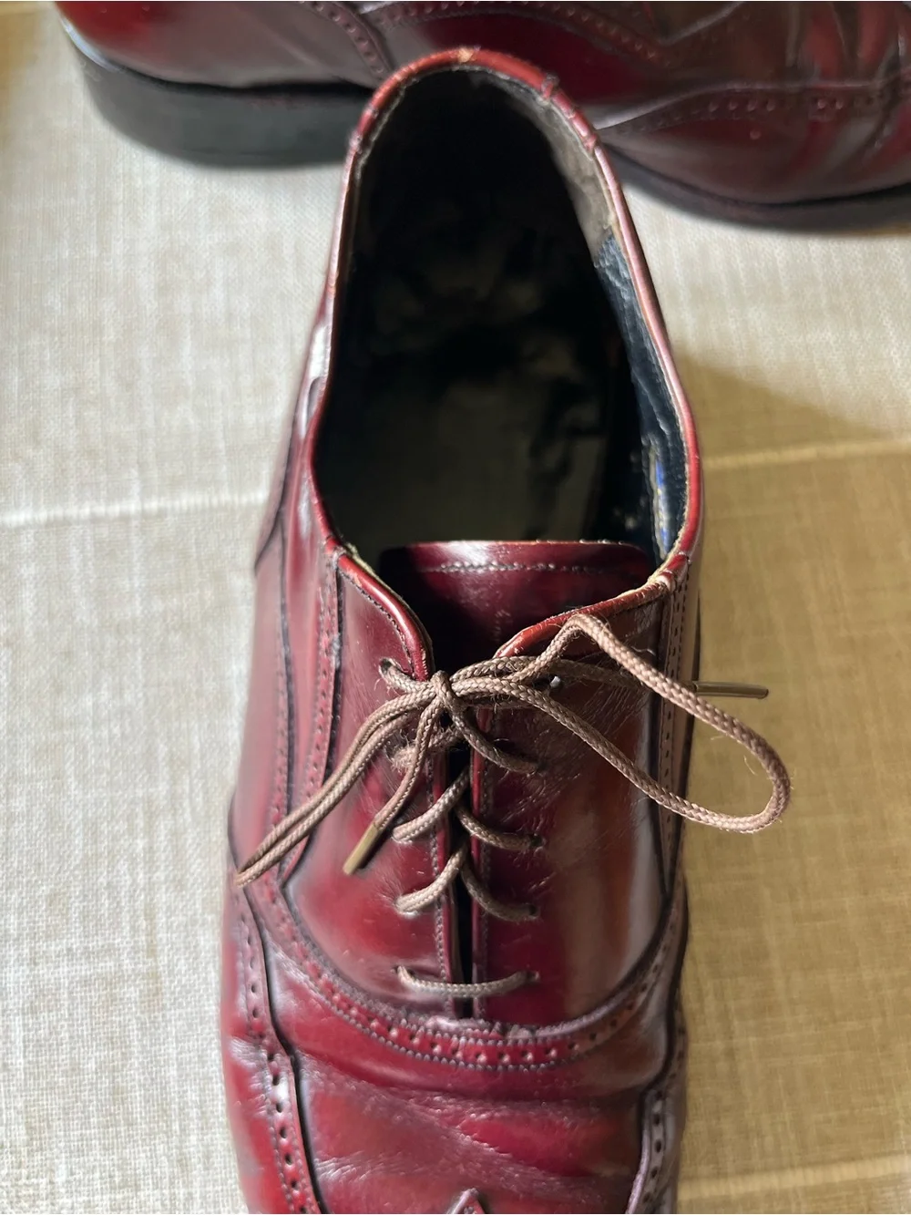 Men's Vintage Leather Dress Shoes 8.5 D Florsheim Wingtips Burgundy Brogue USA